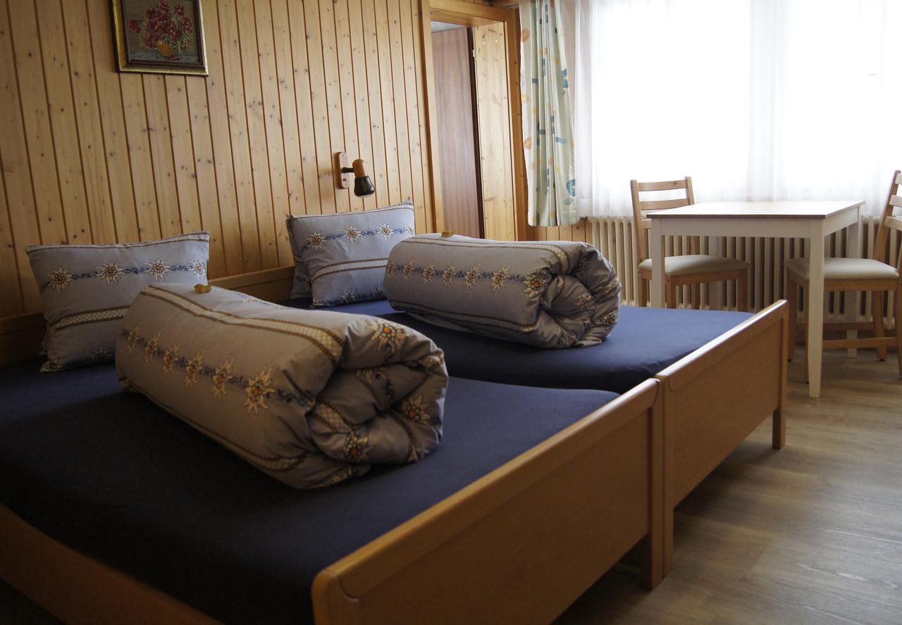Hotel Alpenblick موتاثال المظهر الخارجي الصورة